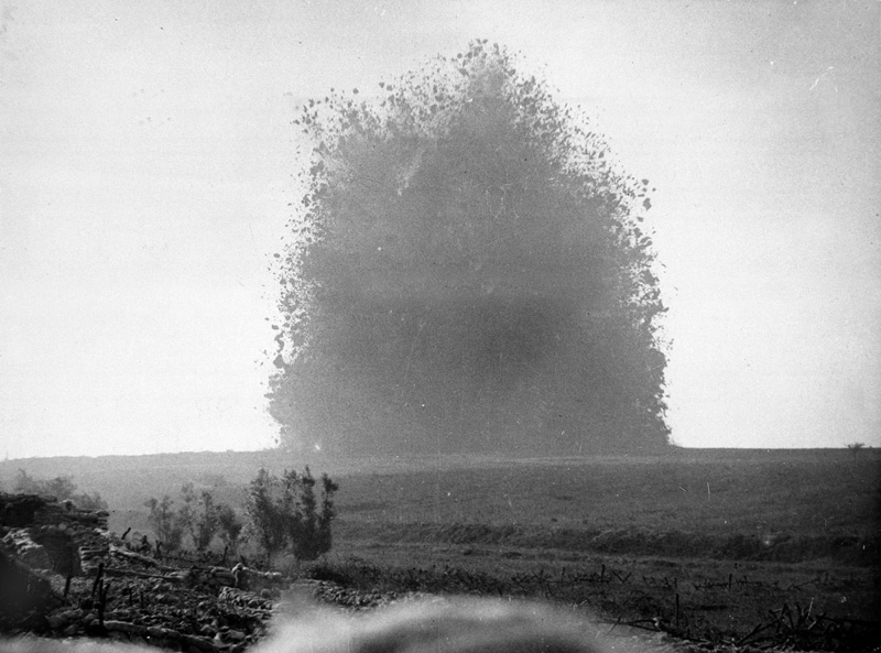Detonation of Hawthorne Ridge mine, 1 July 1916
