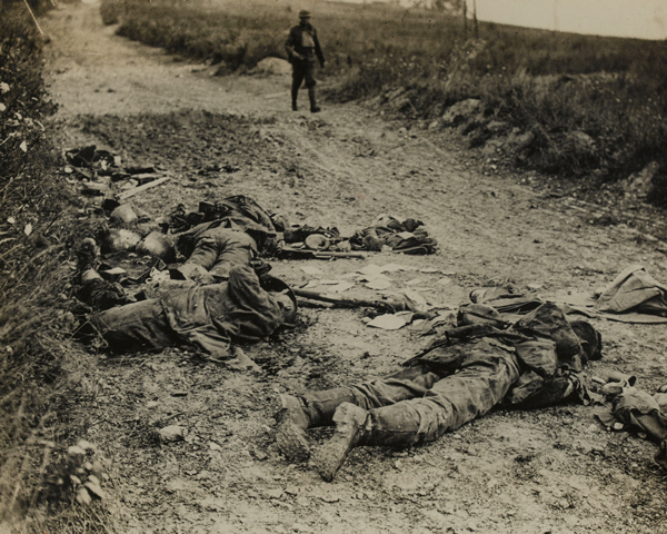 German soldiers killed near Chipelly during the August offensive, 1918