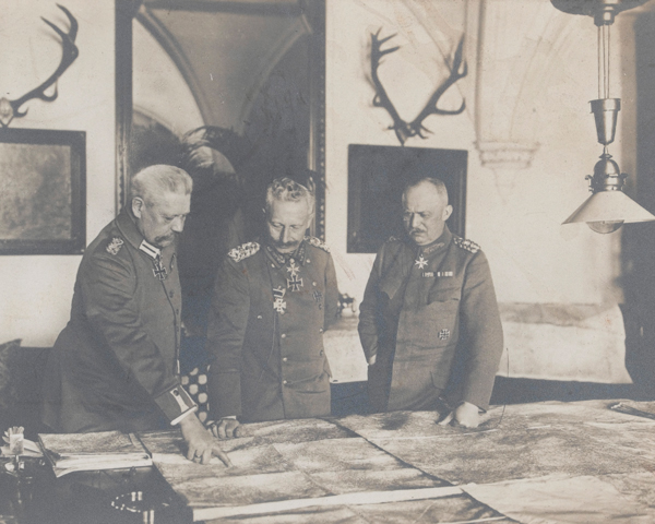 The Kaiser (centre) studying maps with Field Marshal Paul von Hindenburg and General Eric Ludendorff, 1917