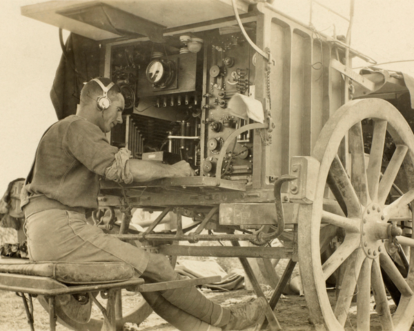 A British wireless station receiving the last message from Kut, January 1916