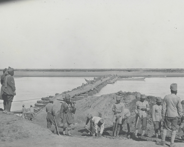 A pontoon bridge built at Hibsh during the Battle of Shaik Saad, January 1916