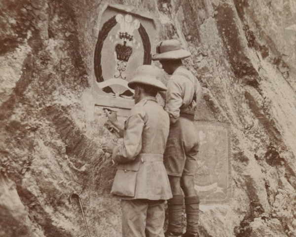 Regimental Sergeant Major Leonard Drinkwater painting the Middlesex badge in the Khyber Pass, 1925