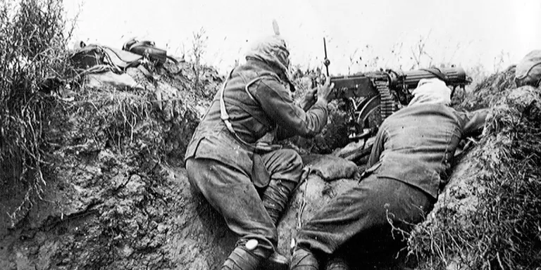 A Vickers machine gun team near Ovilliers on the Somme, July 1916