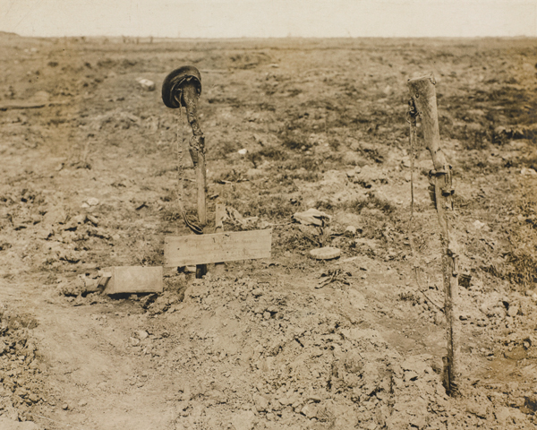 The grave of an unknown British soldier near Ginchy, 1916