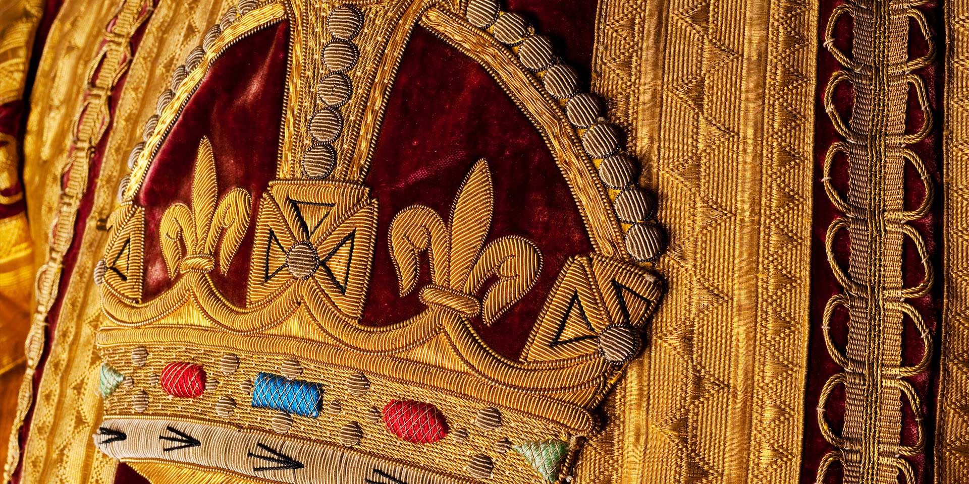 Detail from a State Trumpeter's coat worn at the Delhi Durbar of 1911