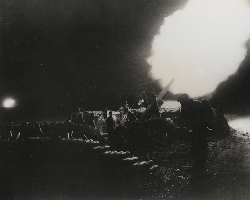 Artillery barrage during the British assault on the Rhine, March 1945